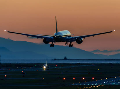 everything-you-need-to-know-about-red-eye-flights