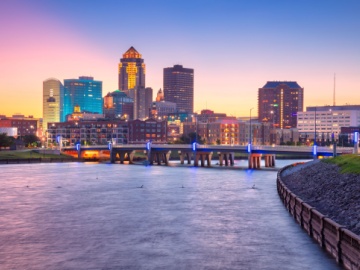 des-moines-dsm-banner